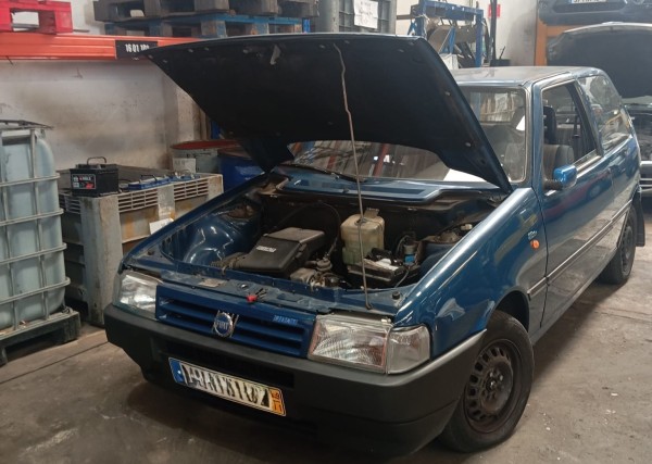 UNO  FIAT - ID V_CVFV3004205