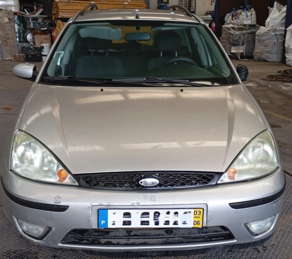 Focus I Carrinha  FORD - ID V_CVFV3008926