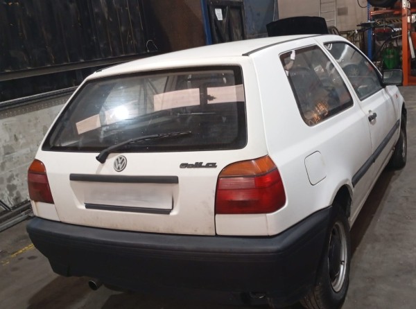VOLKSWAGEN GOLF III 