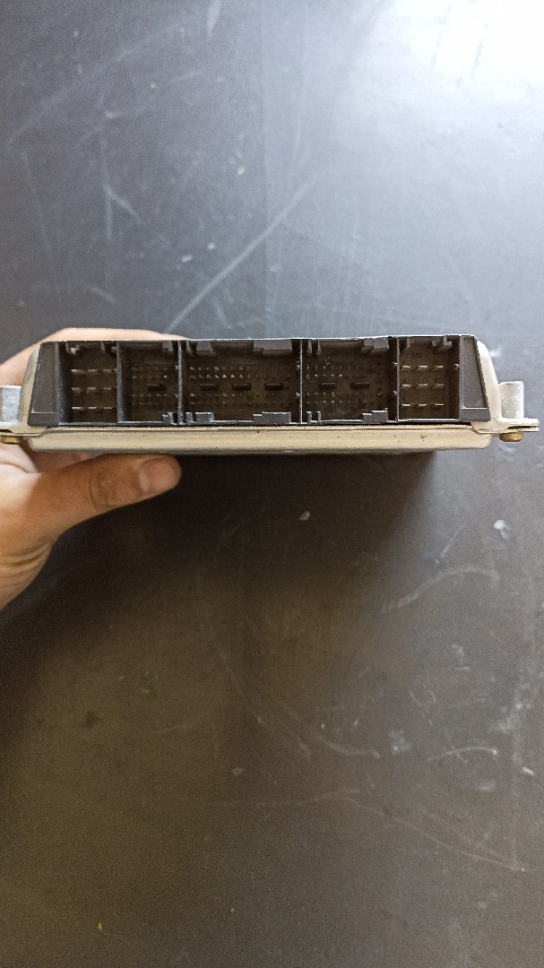 Engine Module MERCEDES-BENZ C-CLASS (W203) | 00 - 07 Imagem-1