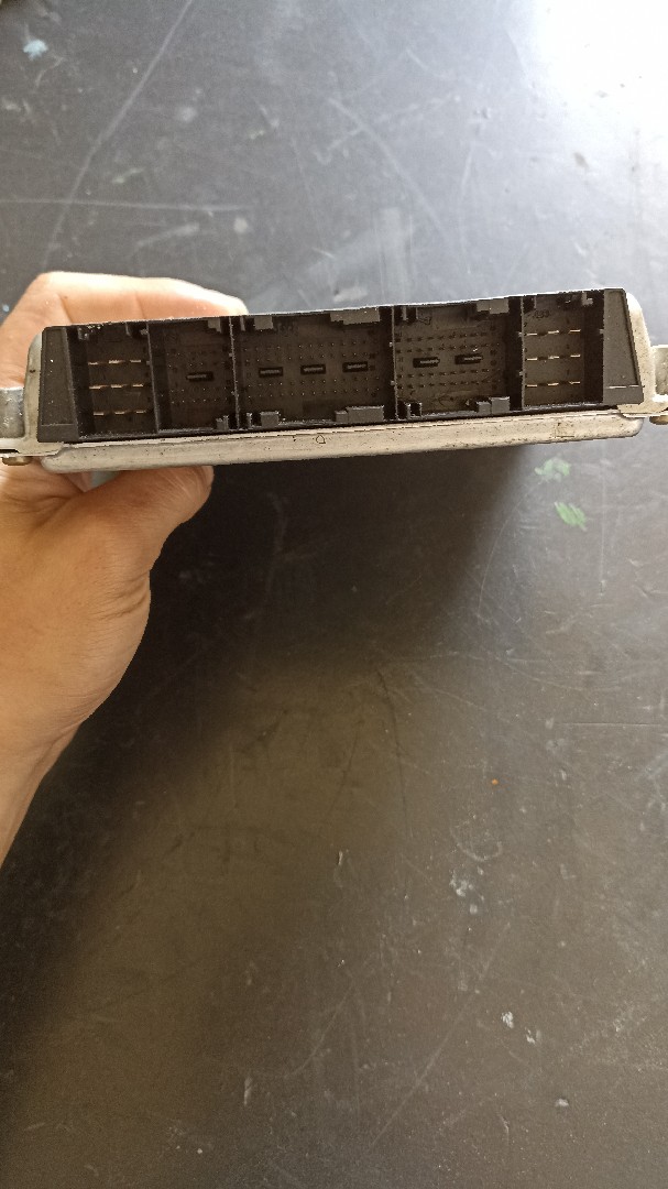 Engine Module MERCEDES-BENZ C-CLASS (W203) | 00 - 07 Imagem-1