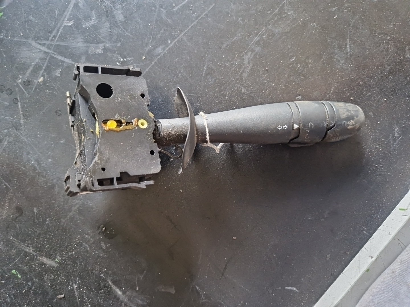 Interruptor/Comutador de luzes RENAULT TRAFIC II Caixa (FL) | 01 -  Imagem-1