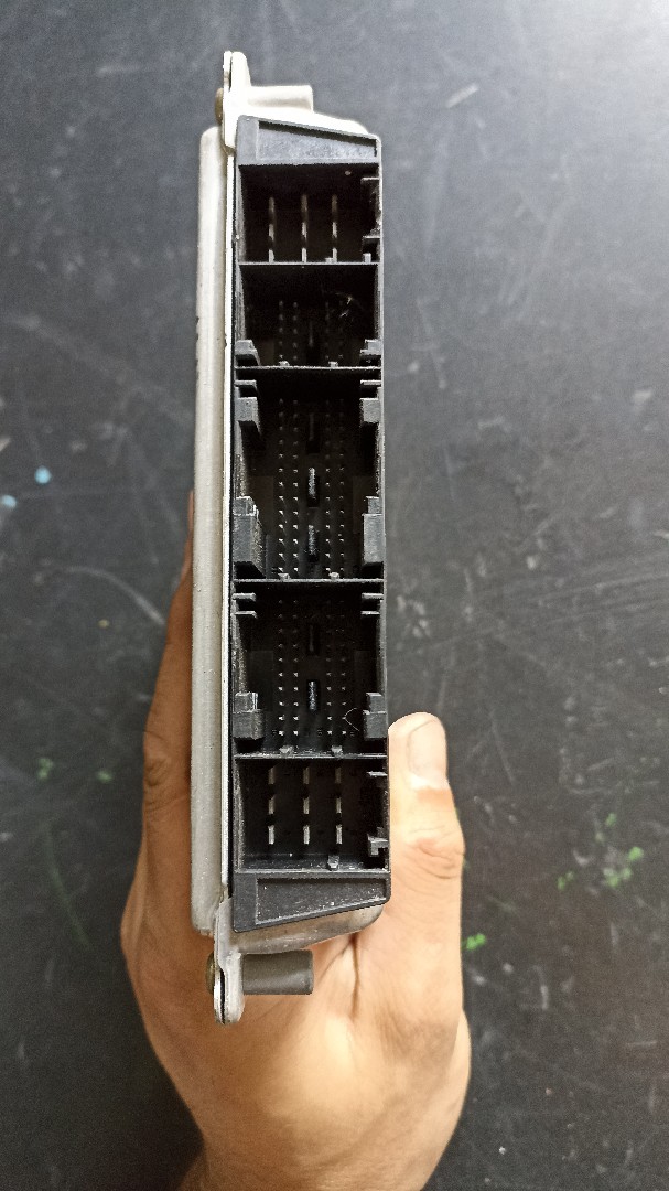 Engine Module MERCEDES-BENZ C-CLASS (W203) | 00 - 07 Imagem-1