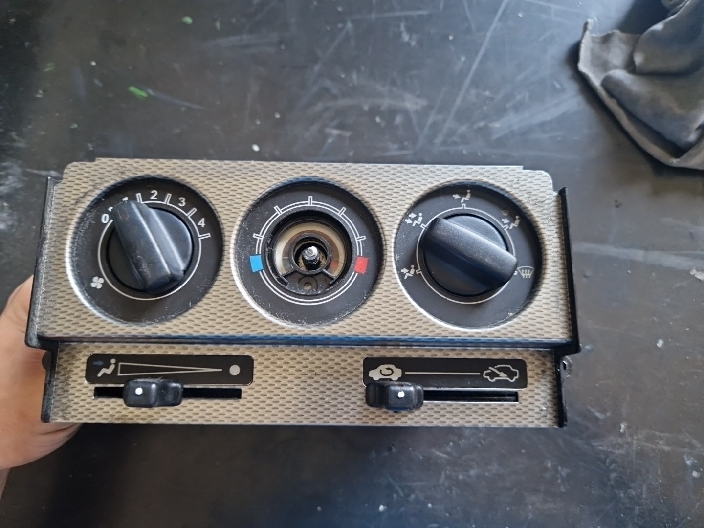 Comando de Sofagem MG MG ZR | 01 - 05 Imagem-1