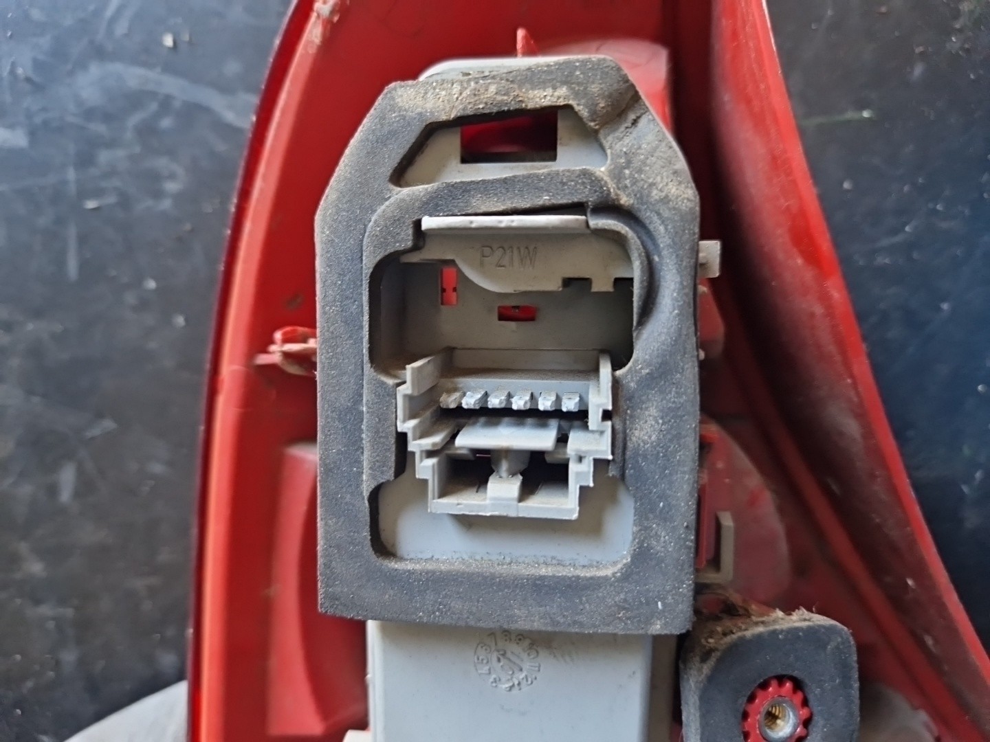 Right Tail Light  RENAULT CLIO II (BB_, CB_) | 98 -  Imagem-1