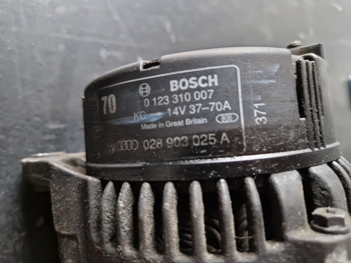 Alternador AUDI 80 (8C2, B4) | 91 - 95 Imagem-2