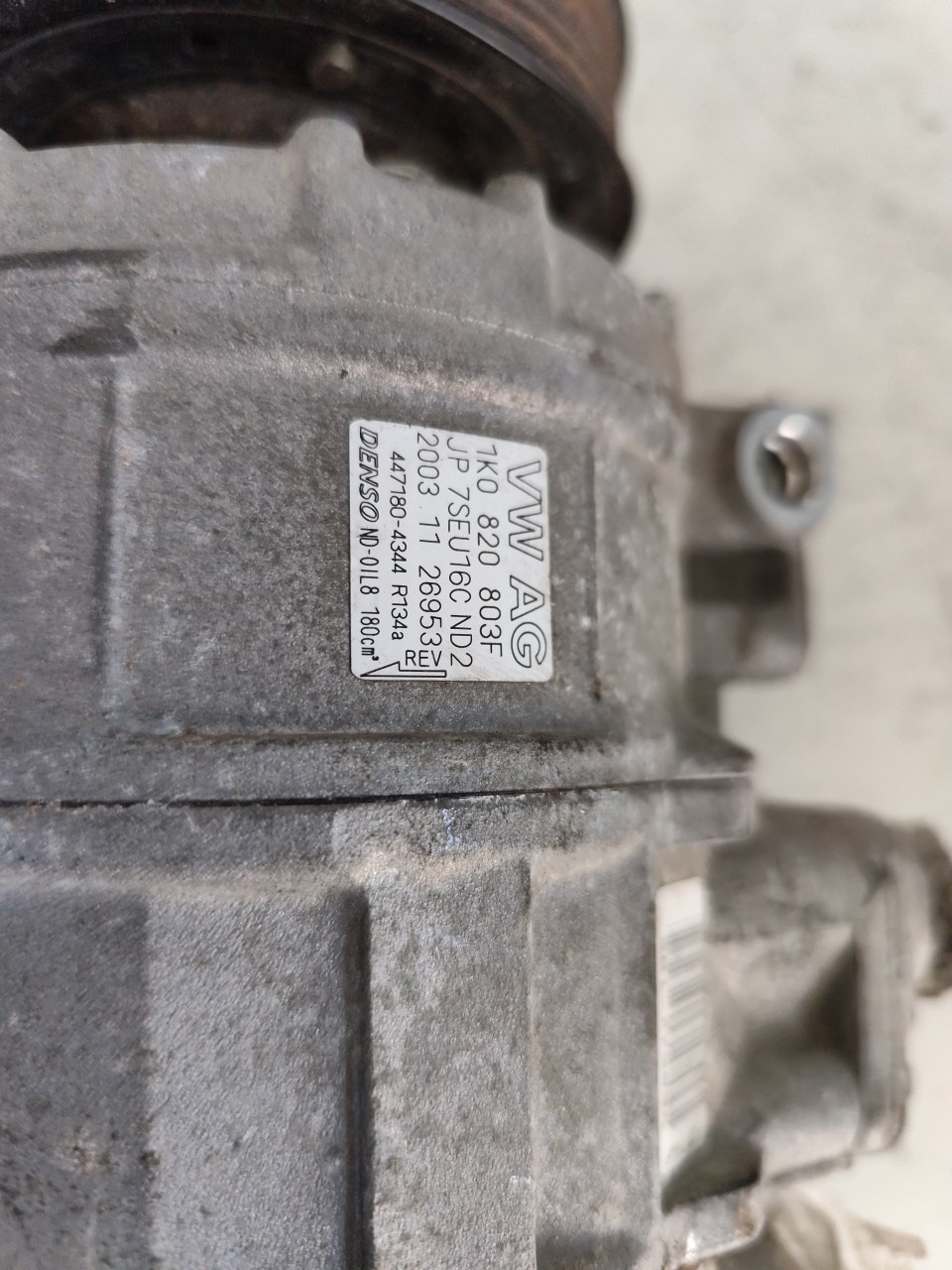 Compressor do Ar condicionado VOLKSWAGEN GOLF V (1K1) | 03 - 09 Imagem-1