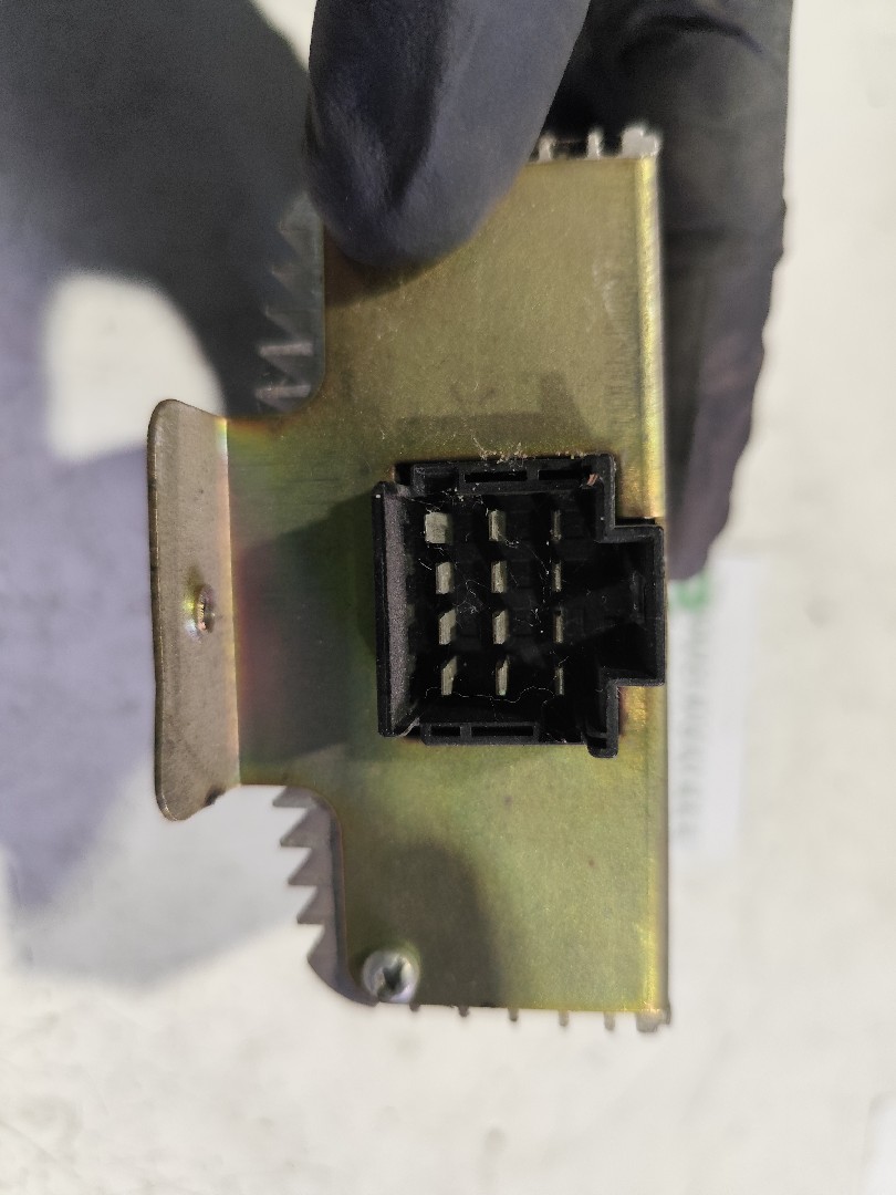 Modulo Eletronico SCANIA F - series bus | 91 Imagem-2