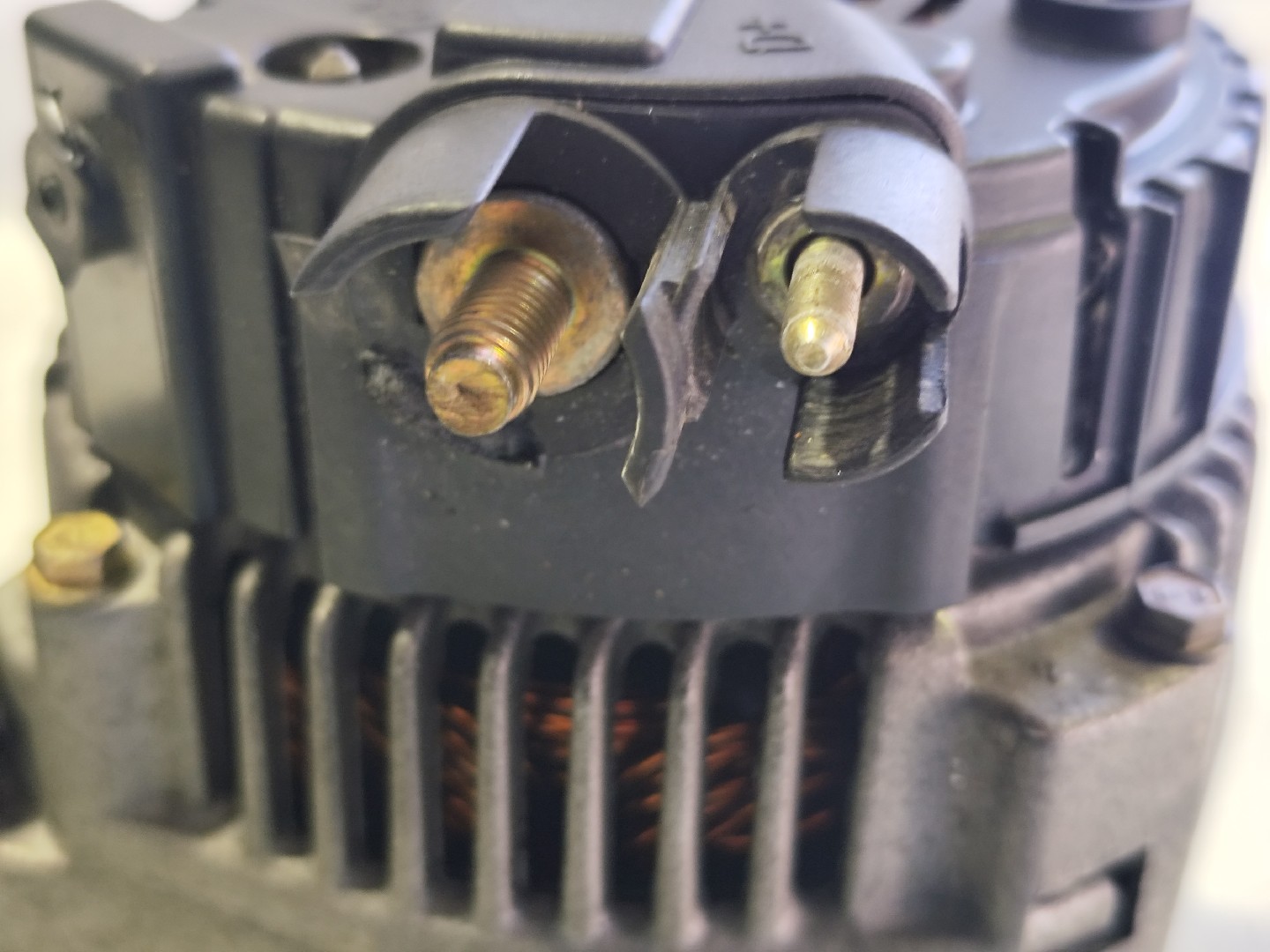 Alternador PEUGEOT 306 Hatchback (7A, 7C, N3, N5) | 93 - 03 Imagem-1