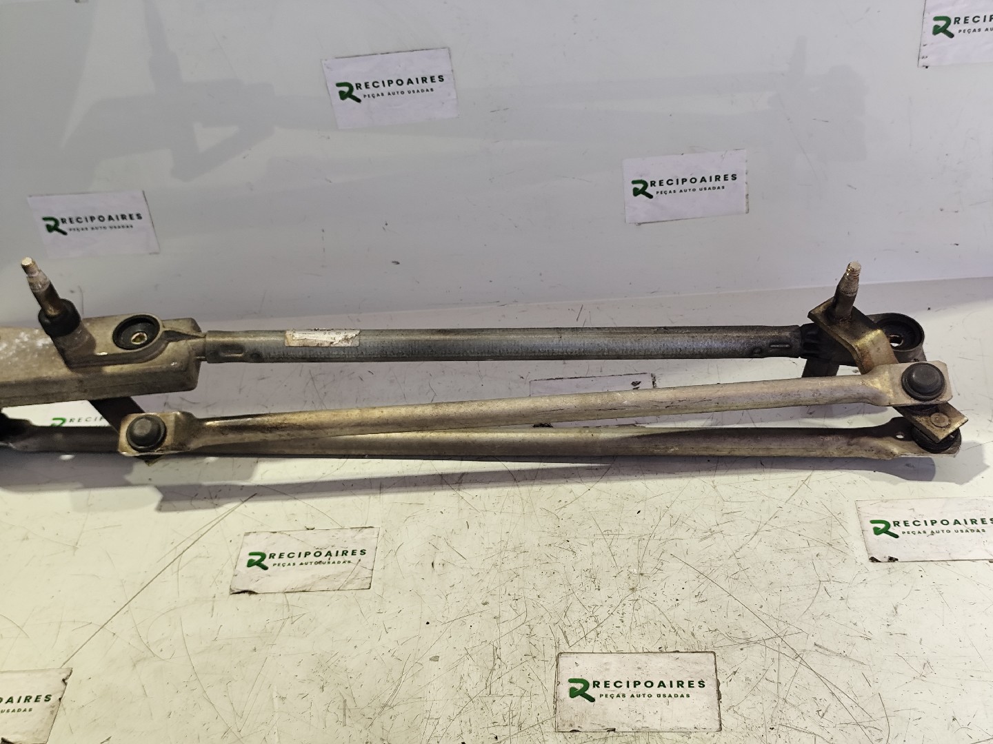 Motor Limpa Vidros Frente FORD FOCUS Caixa/Combi (DNW) | 98 - 05 Imagem-1