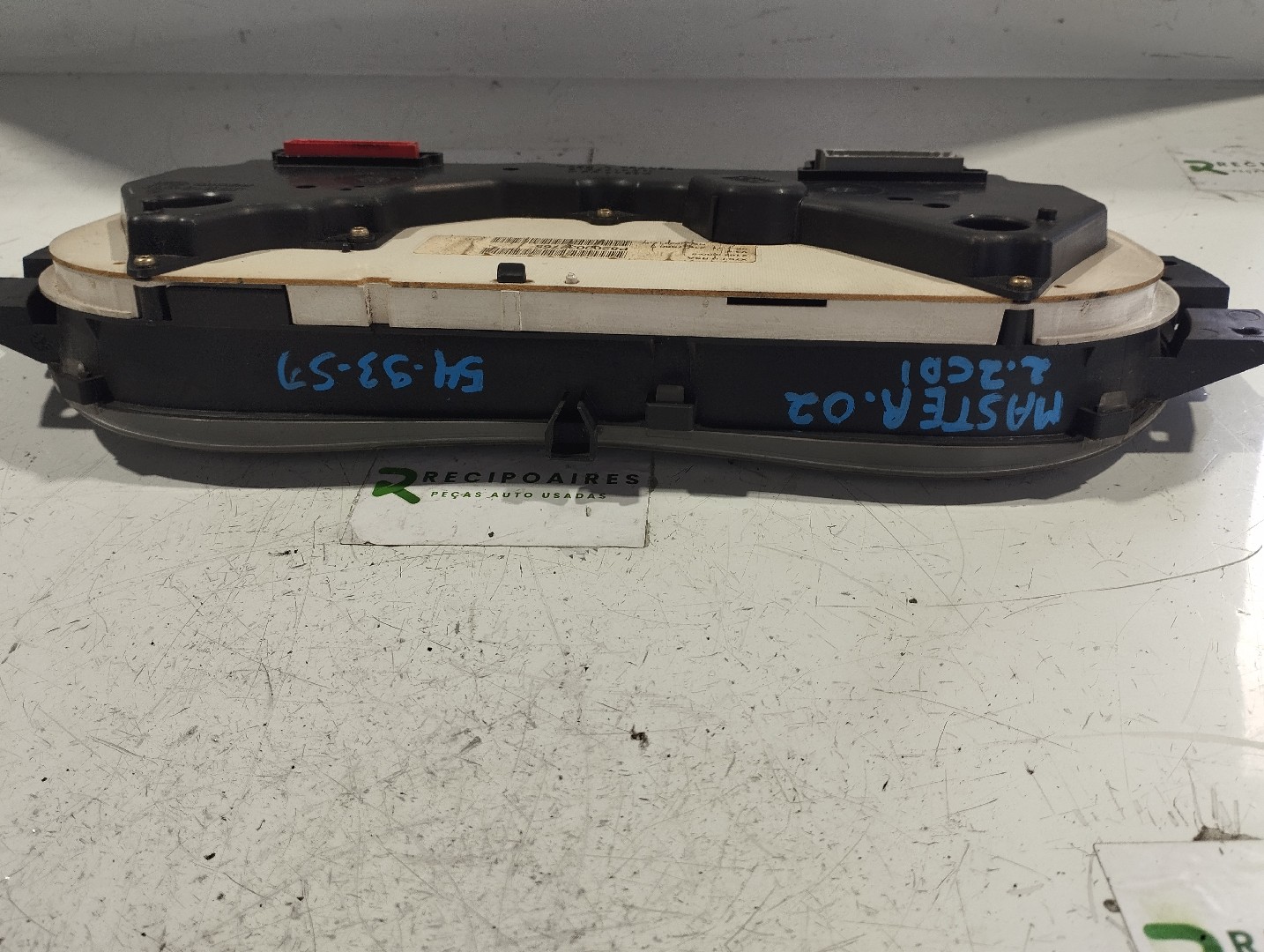 Quadrante RENAULT MASTER II Caixa (FD) | 98 -  Imagem-3