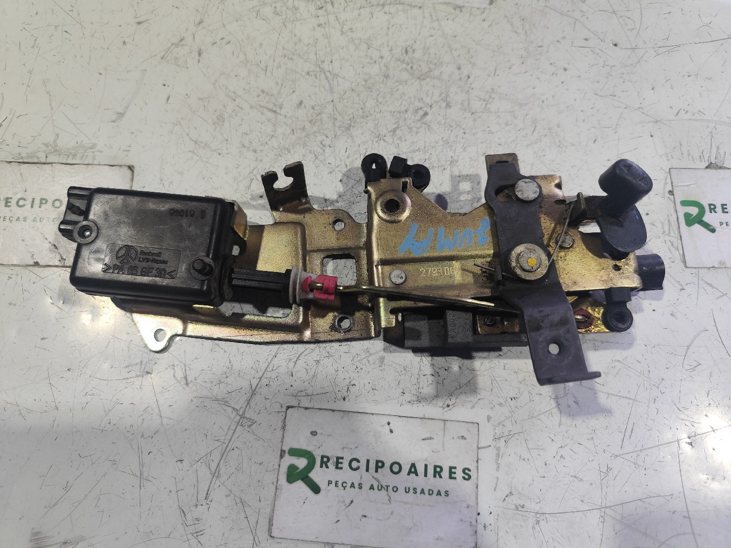 Fecho Lateral Direito CITROEN JUMPY (U6U_) | 94 - 06 Imagem-1