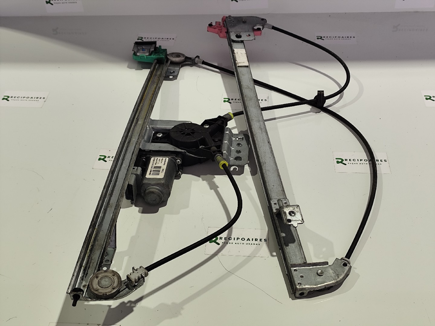 Elevador Frente Esq Electrico PEUGEOT EXPERT Caixa (VF3A_, VF3U_, VF3X_) | 07 -  Imagem-2