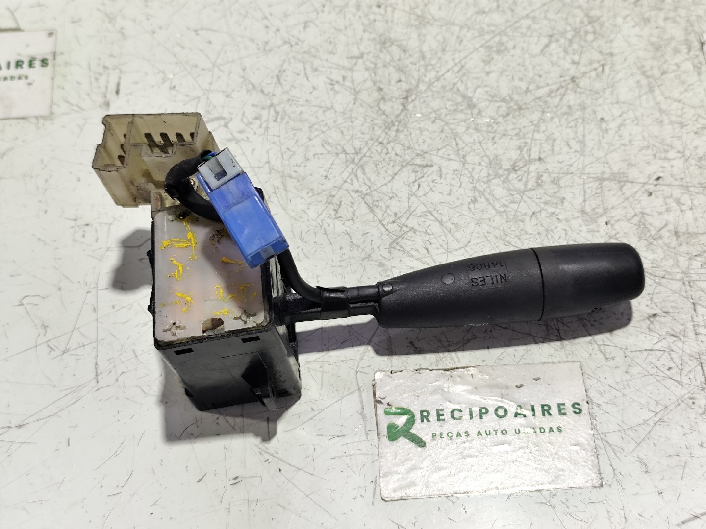 Interruptor/Comutador de luzes NISSAN CABSTAR E (TL_, VL_) | 92 - 06 Imagem-1