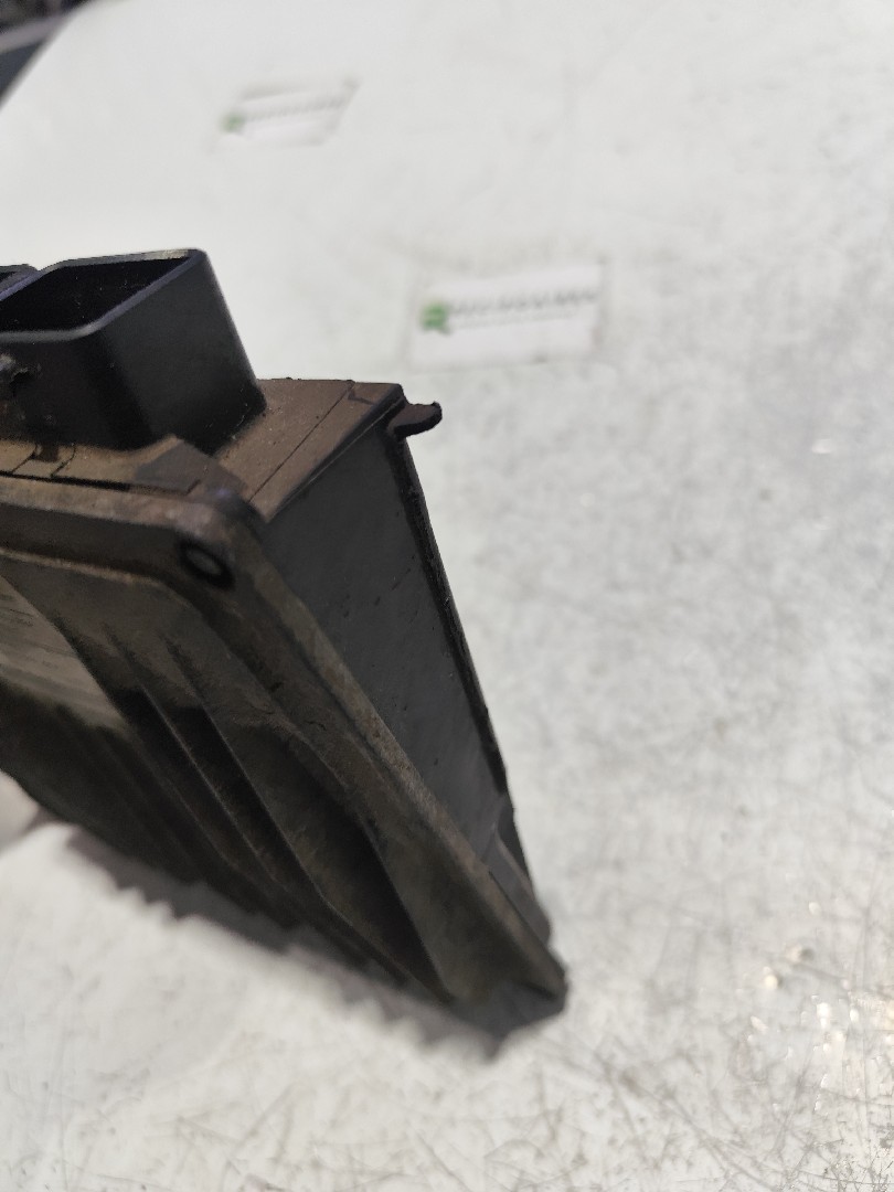 Engine Module RENAULT CLIO II Caixa (SB0/1/2_) | 98 -  Imagem-3