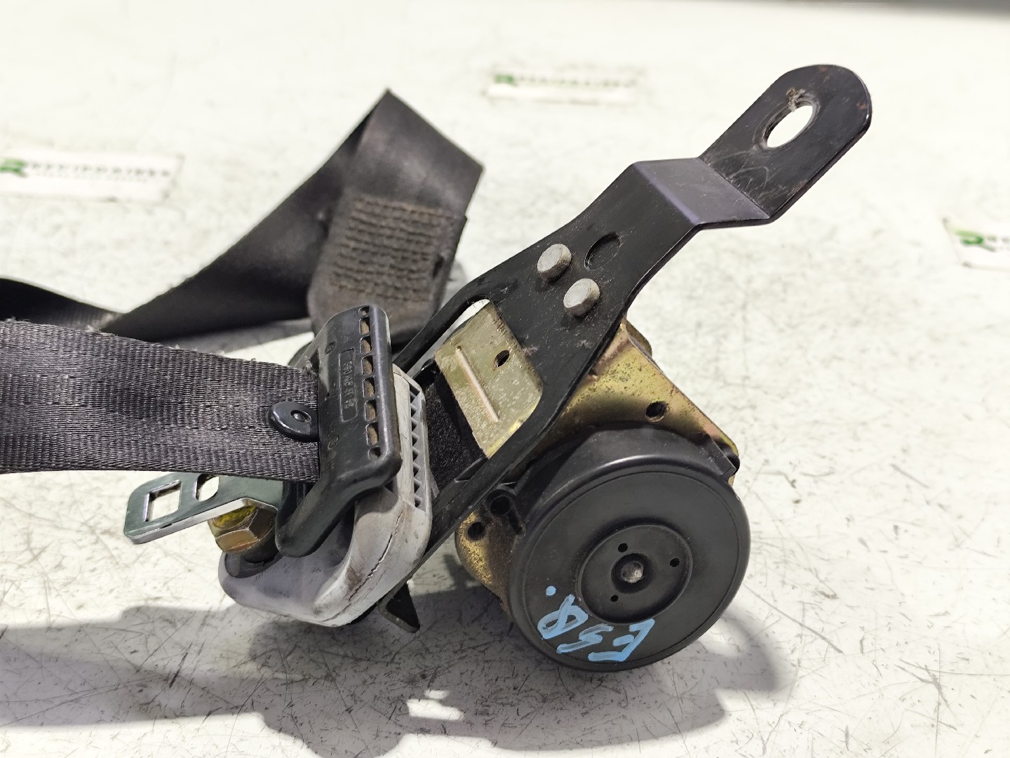 Pré-tensor/Cinto Frente Esquerdo NISSAN CABSTAR E (TL_, VL_) | 92 - 06 Imagem-1