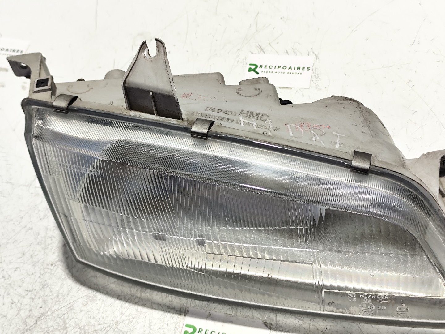 Right Headlight  HYUNDAI H-1 Caixa (A1) | 97 - 08 Imagem-1