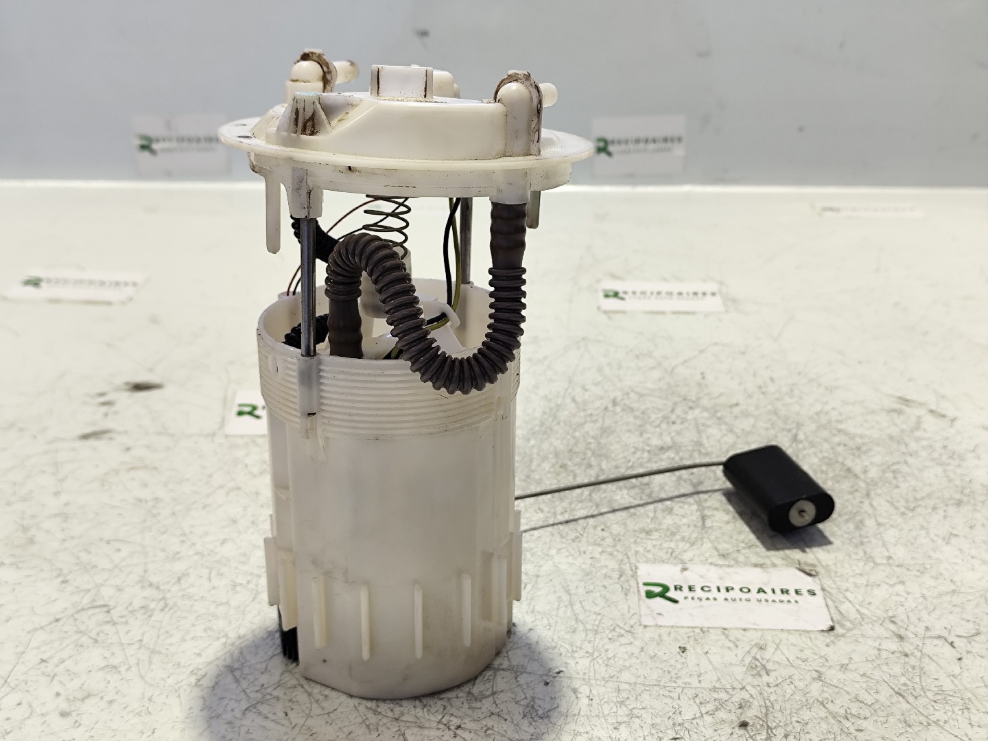 Bomba do Depósito de Combustível MERCEDES-BENZ CITAN Traveliner (415) | 12 -  Imagem-1