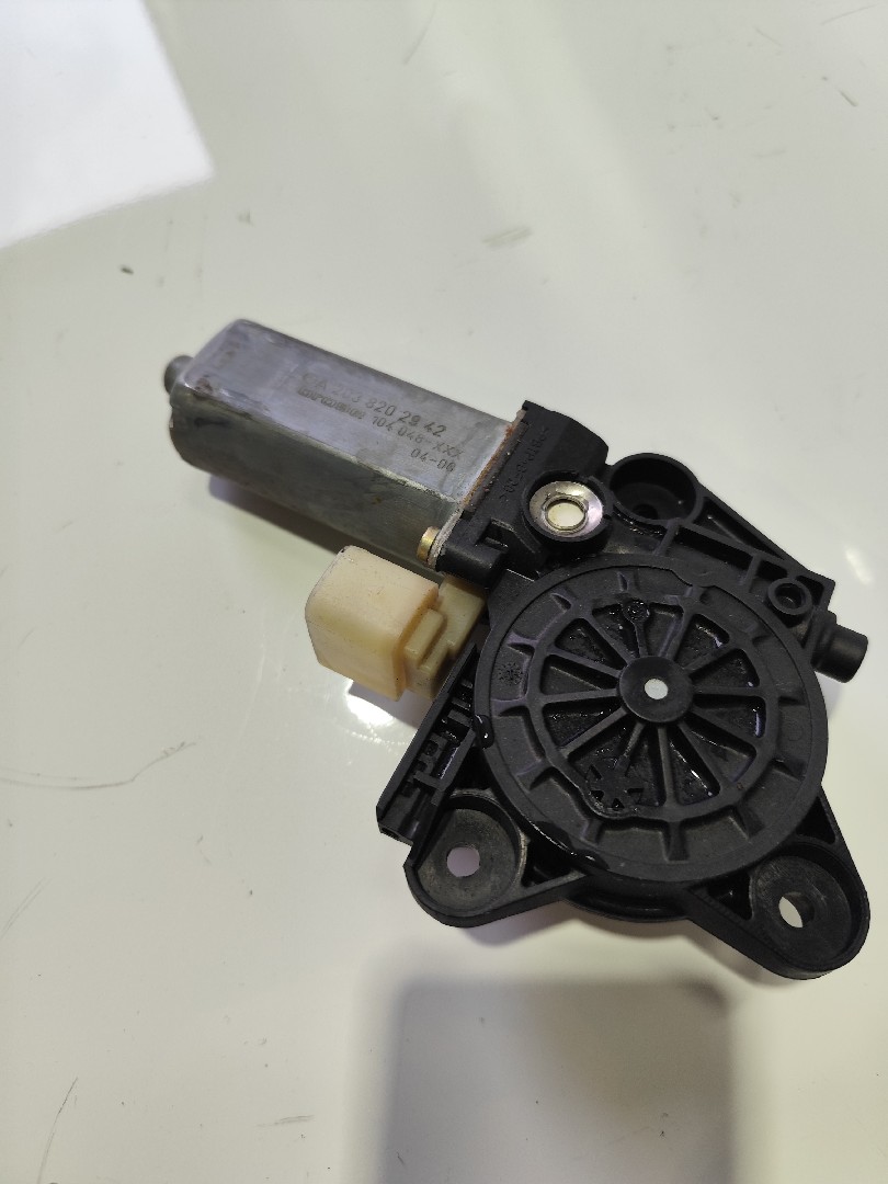 Motor de Elevador Trás Esquerdo MERCEDES-BENZ C-CLASS T-Model (S203) | 01 - 07 Imagem-2