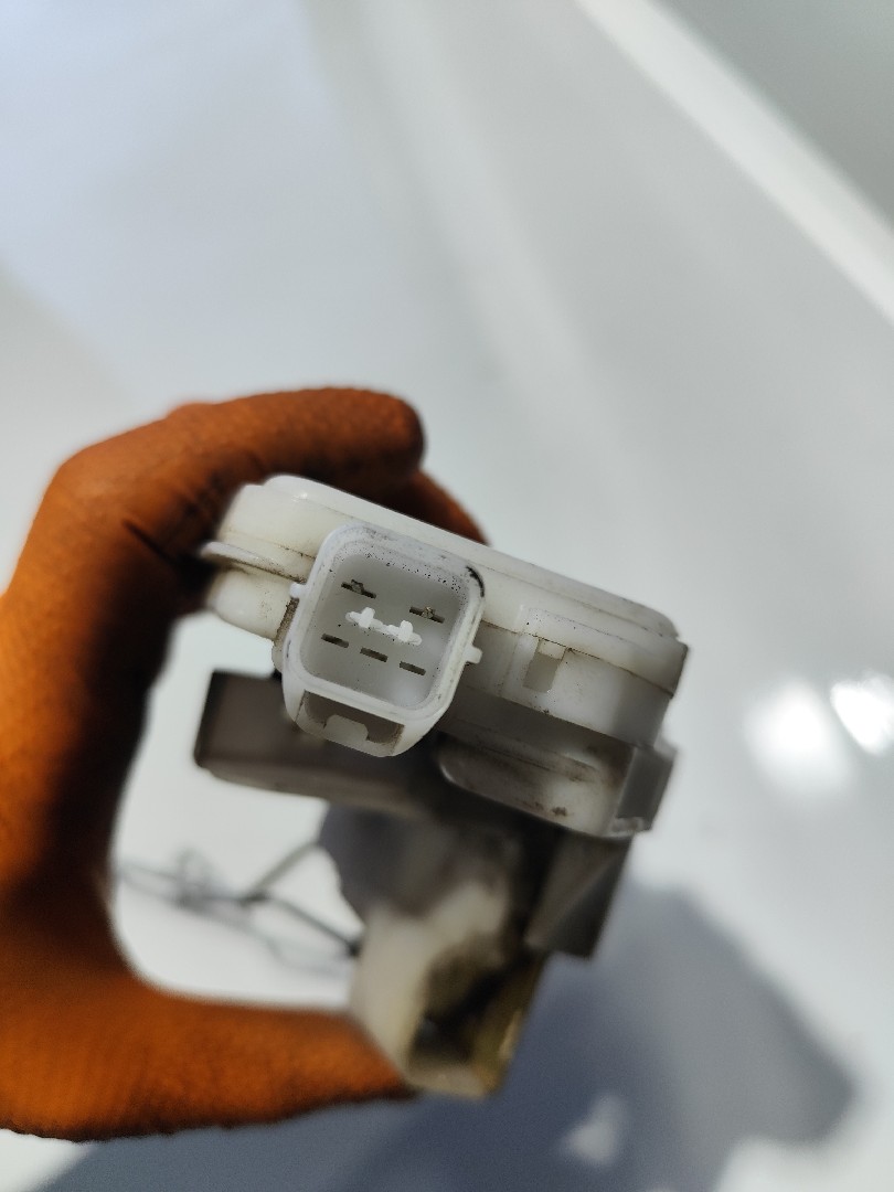 Fecho da Porta Frente Dto MITSUBISHI LANCER VI (CJ_, CP_) | 95 - 03 Imagem-2