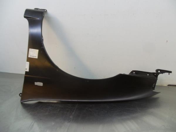 Aleta Delantera Izquierda NISSAN ALMERA I (N15) | 95 - 00