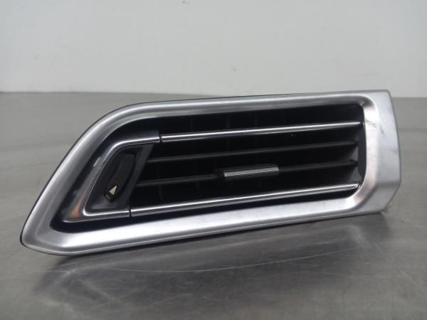 Dashboard Right Air Outlet Vent PEUGEOT 308 II | 13 - 