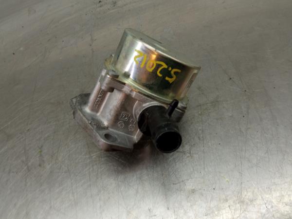 Depressor Bremse / Pumpe Vakuum RENAULT CAPTUR I (J5_, H5_) | 13 - 