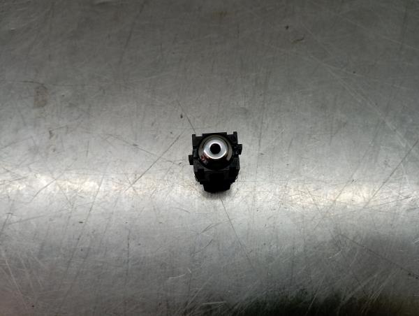 USB/AUX Module PEUGEOT 108 | 14 - 