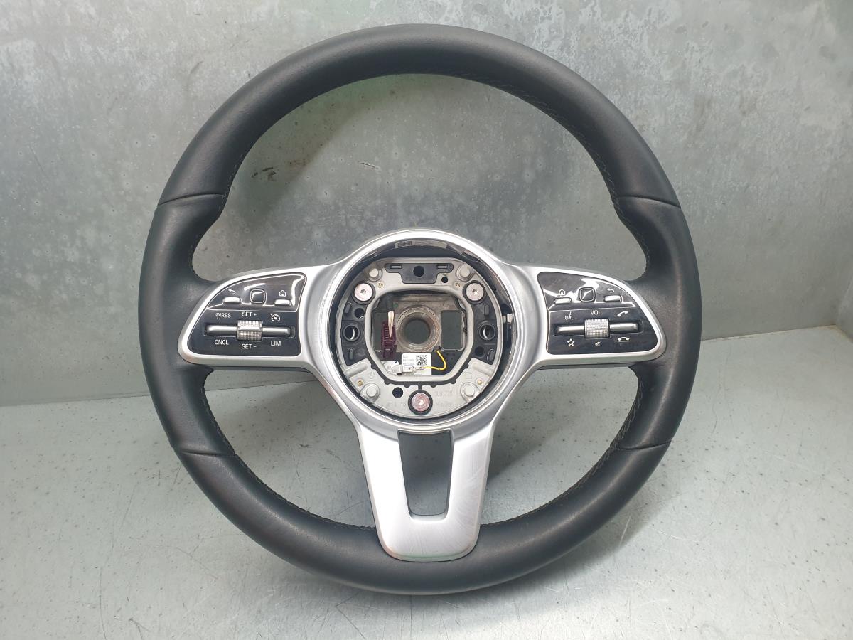 Steering wheel MERCEDES-BENZ A-CLASS (W177) | 18 - 