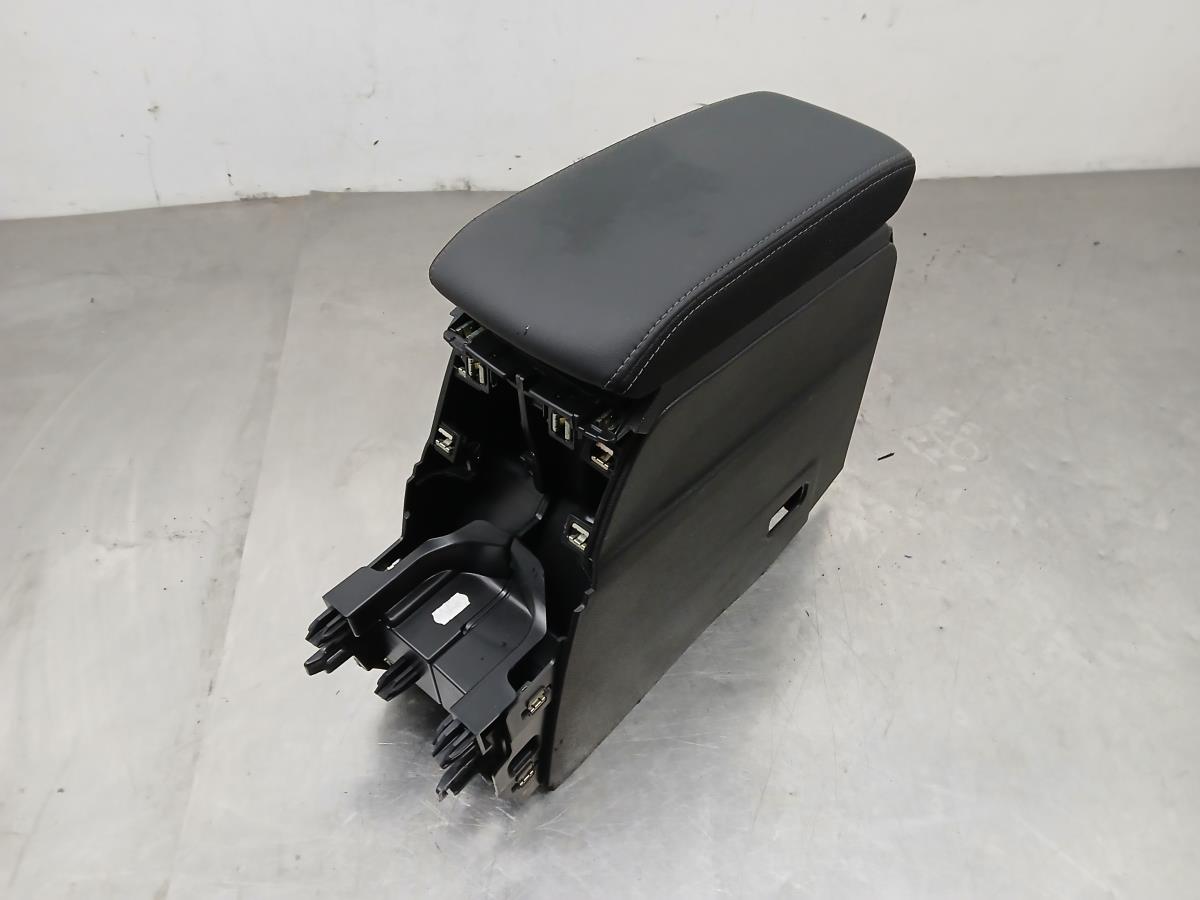 Bracciolo PEUGEOT 2008 II (U_) | 19 - 