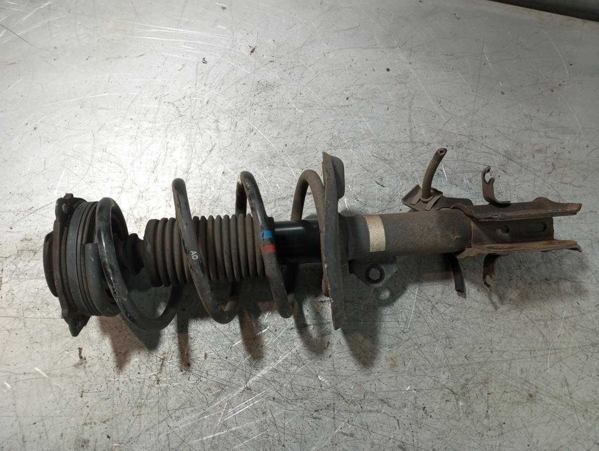 Right Front Shock Absorver NISSAN LEAF (ZE0) | 10 - 