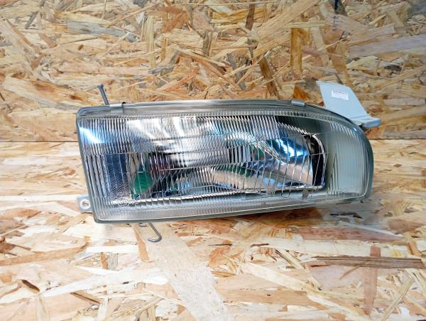 Faro Destro TOYOTA COROLLA (_E10_) | 91 - 99