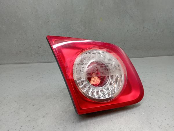 Left Tailgate Light VOLKSWAGEN JETTA III (1K2) | 04 - 13