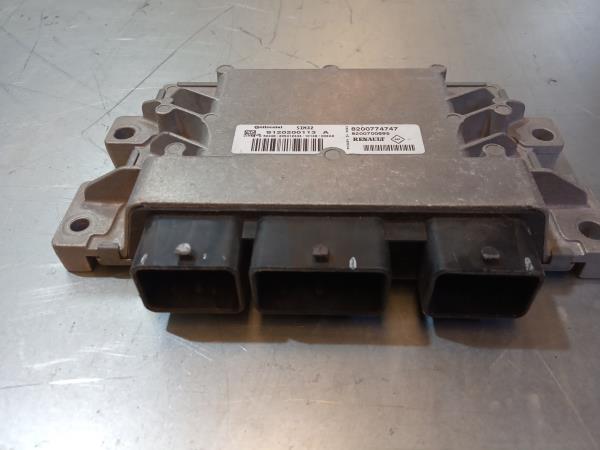 Engine Control Unit (ECU) RENAULT TWINGO II (CN0_) | 07 - 