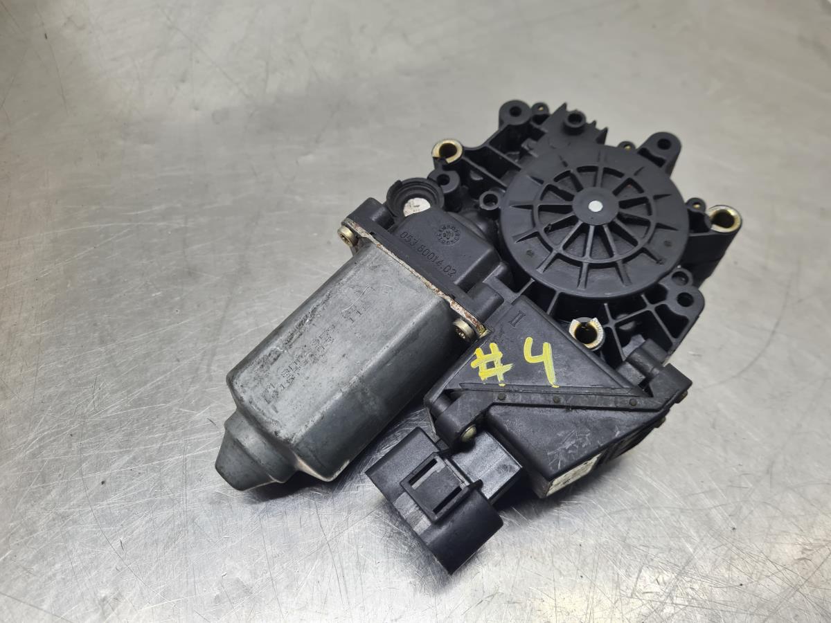 Motore Alzacristalli Posteriore Destro AUDI A4 (8D2, B5) | 94 - 01