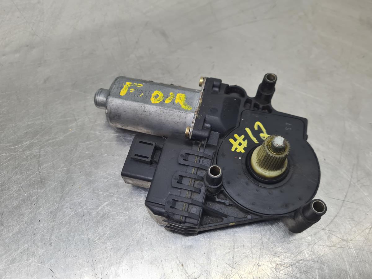 Motore Alzacristalli Anteriore Destro AUDI A4 (8D2, B5) | 94 - 01