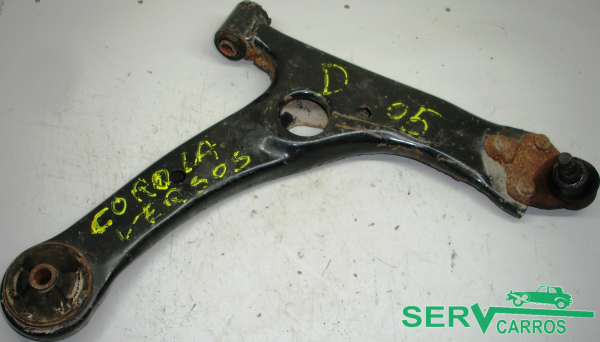 Right Front Suspension Arm TOYOTA COROLLA Verso (ZER_, ZZE12_, R1_) | 04 - 09