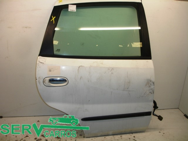 Puerta Trasera Derecha NISSAN ALMERA TINO (V10) | 98 - 06