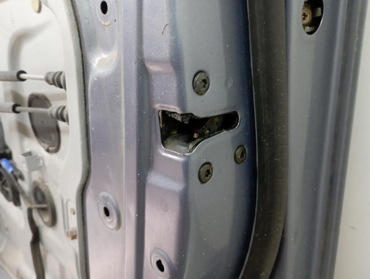 Front Right Door Lock HYUNDAI SANTA FÉ II (CM) | 05 - 15