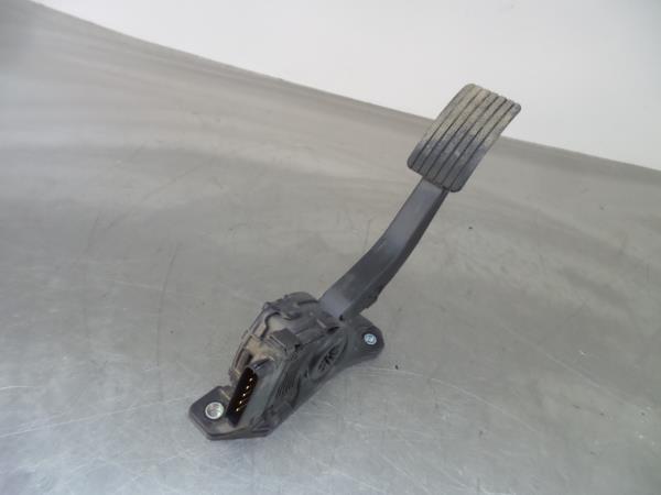 Pedale dell´acceleratore MITSUBISHI L200 (KJ_, KK_, KL_) | 14 - 