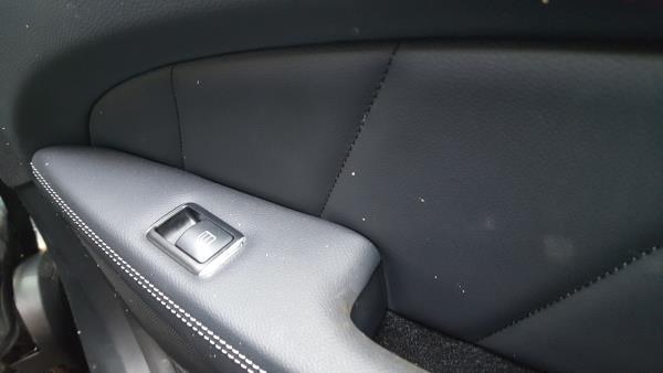 Interruttore Di Vetro Posteriore Destra MERCEDES-BENZ CLS Shooting Brake (X218) | 12 - 17