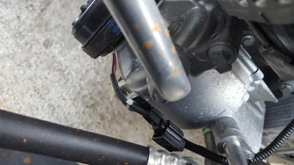 Air conditioning compressor