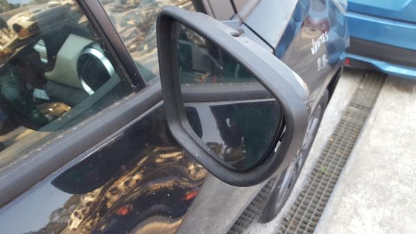 Right Door Electric Mirror