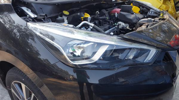 Right Headlight
