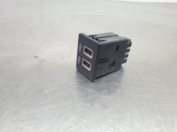 USB/AUX Modul FORD KA+ (UK, FK) | 14 -  Imagem-1