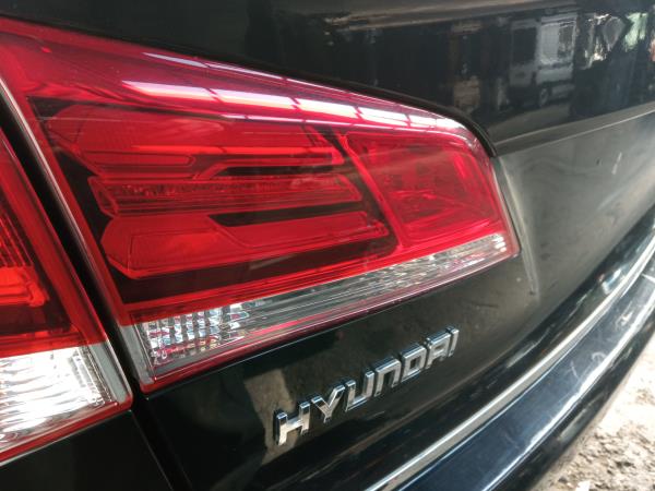 Fanale Sinistra Del Portellone HYUNDAI i40 (VF) | 12 - 