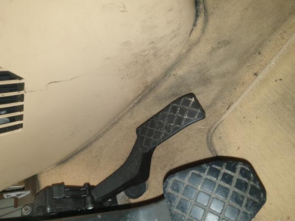 Pedale dell´acceleratore VOLKSWAGEN MULTIVAN T5 (7HM, 7HN, 7HF, 7EF, 7EM, 7EN) | 03 - 15