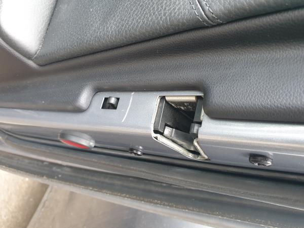 Fecho da Porta Trás Dta BMW 5 (E60) | 01 - 10 Imagem-0