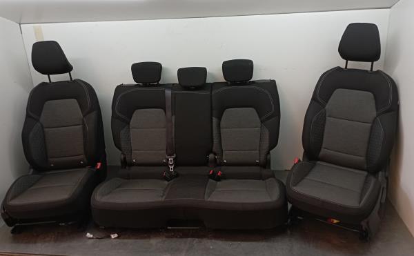Seats Set / Upholstery RENAULT CAPTUR II | 20 - 