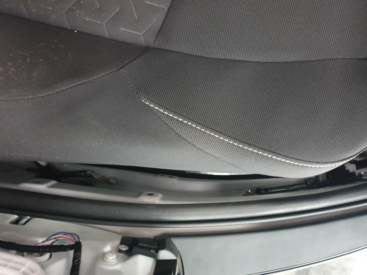 Left Seat Airbag TOYOTA COROLLA Hatchback (_E21_) | 18 - 